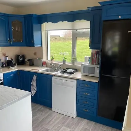 Holiday home Smarmore