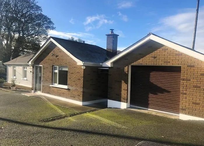 Semesterbostad Smarmore *